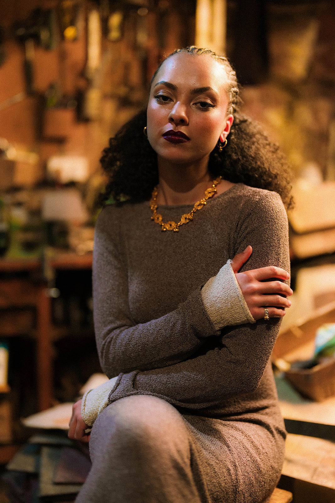 TUDOR BELL COLLAR