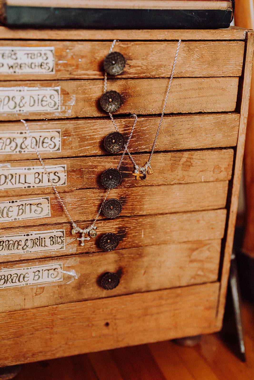 CHAINS