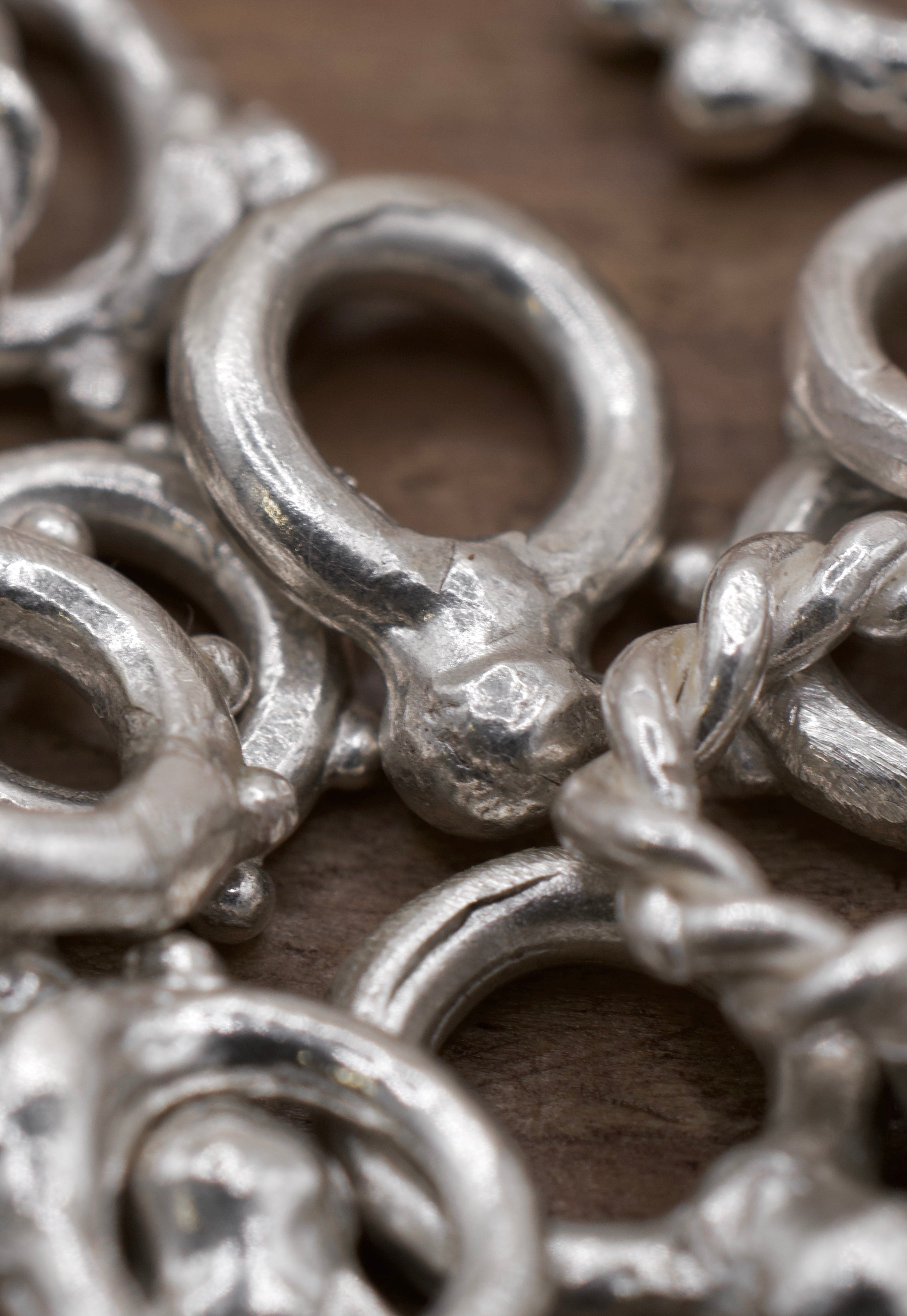 DECORATIVE SPACERS