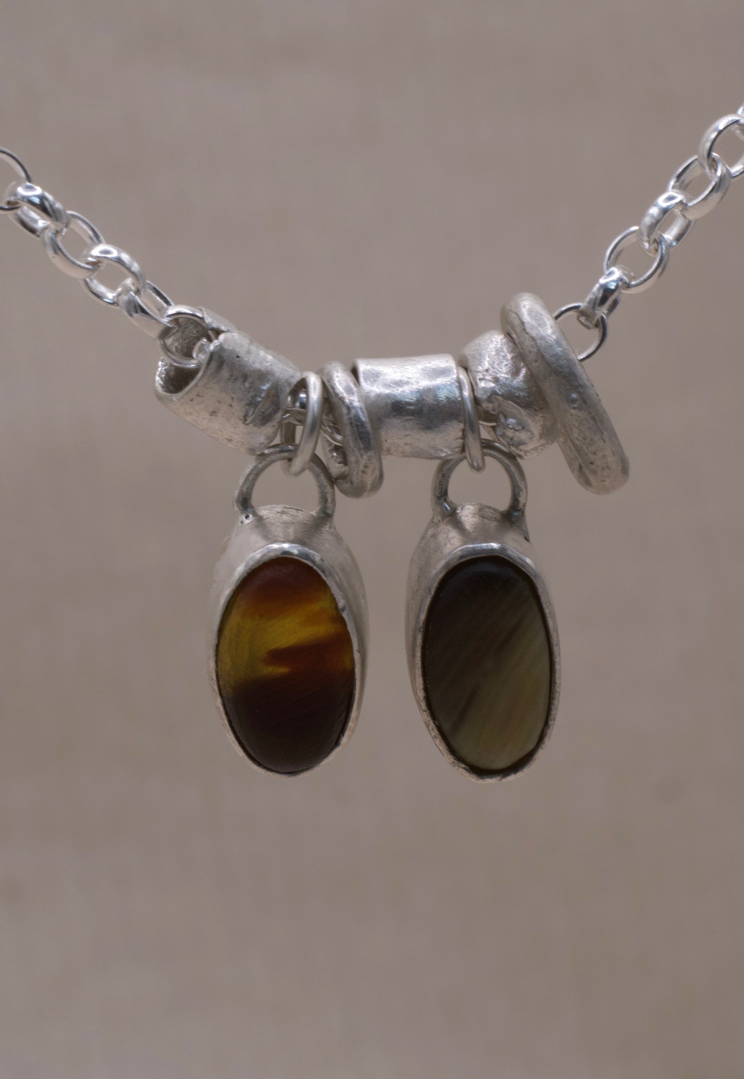 SYNTHETIC TORTOISESHELL CHARM