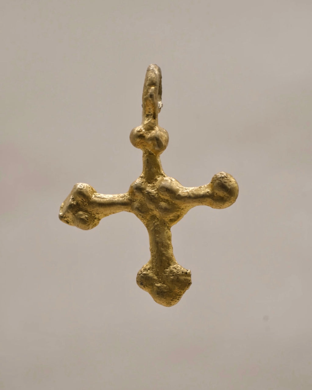 ROMAN CROSS