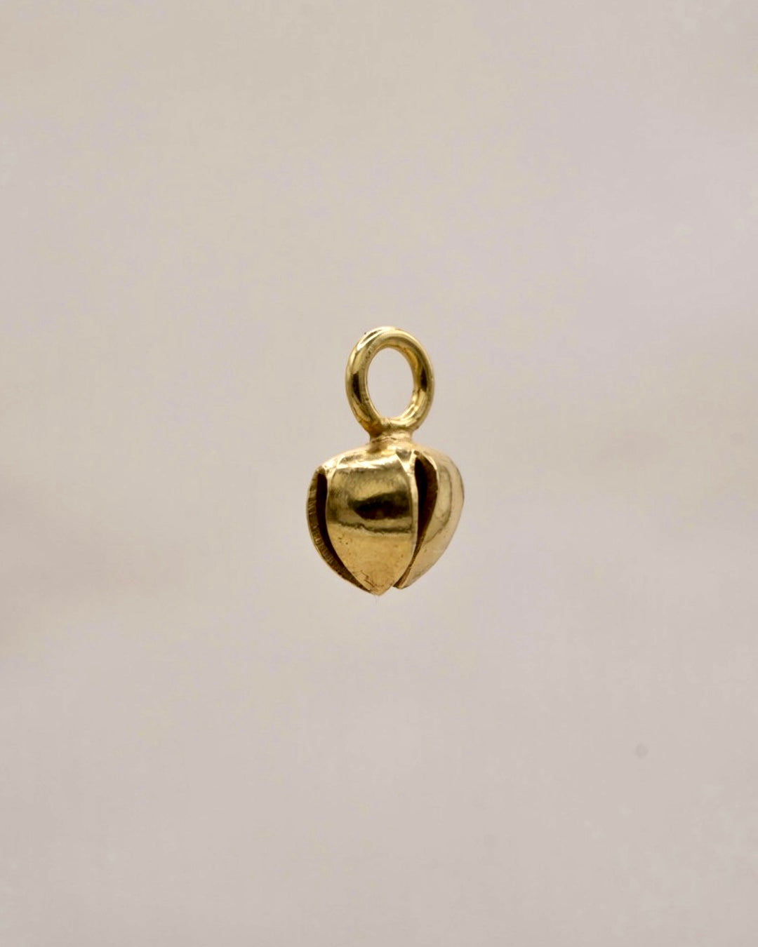HOARD BELL CHARM