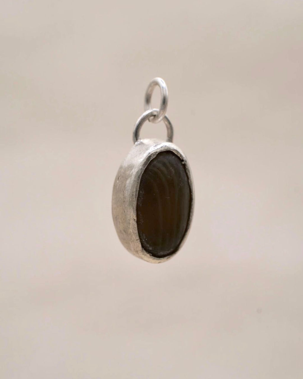 SYNTHETIC HORN CHARM