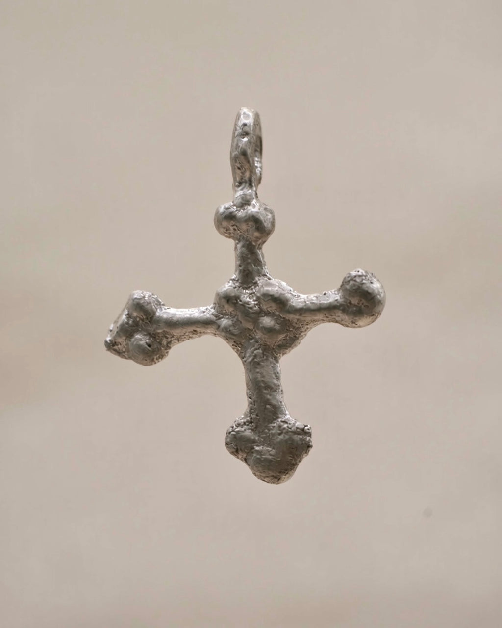 ROMAN CROSS