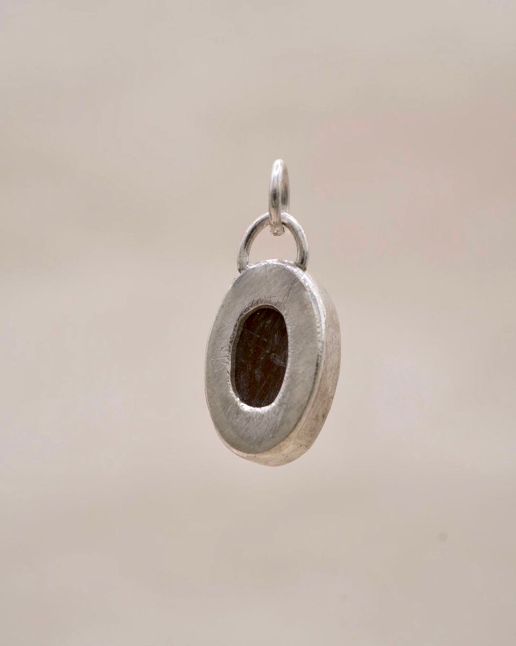 SYNTHETIC HORN CHARM