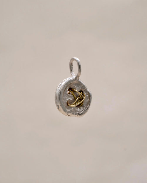 BUTTON CHARM
